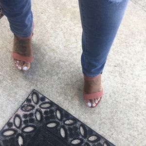 Meet your Posher, Mariama